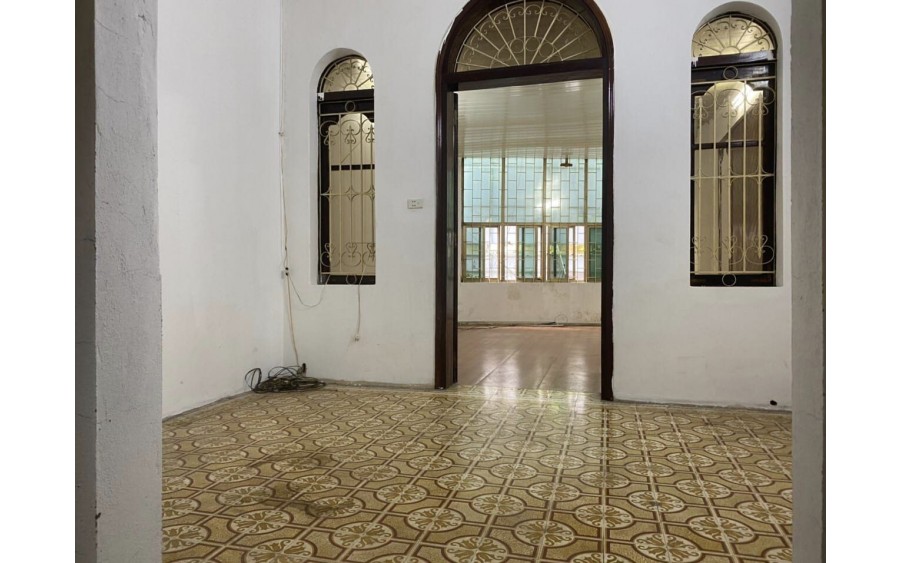 Cho thuê nhà MP KD Nguyễn Trãi, Thanh Xuân ,Hà Nội. Dt 70m2. 3 tầng - Giá 50 Triệu (ctl)